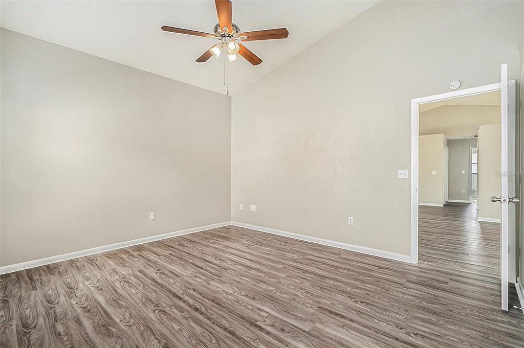 8409 Yearling Lane New Port Richey, FL 34653 - Photo 16 of 27 Gallery Image 16