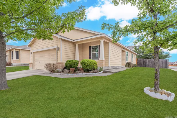 $1,600 | 7502 Copper Lake, Converse, TX 78109