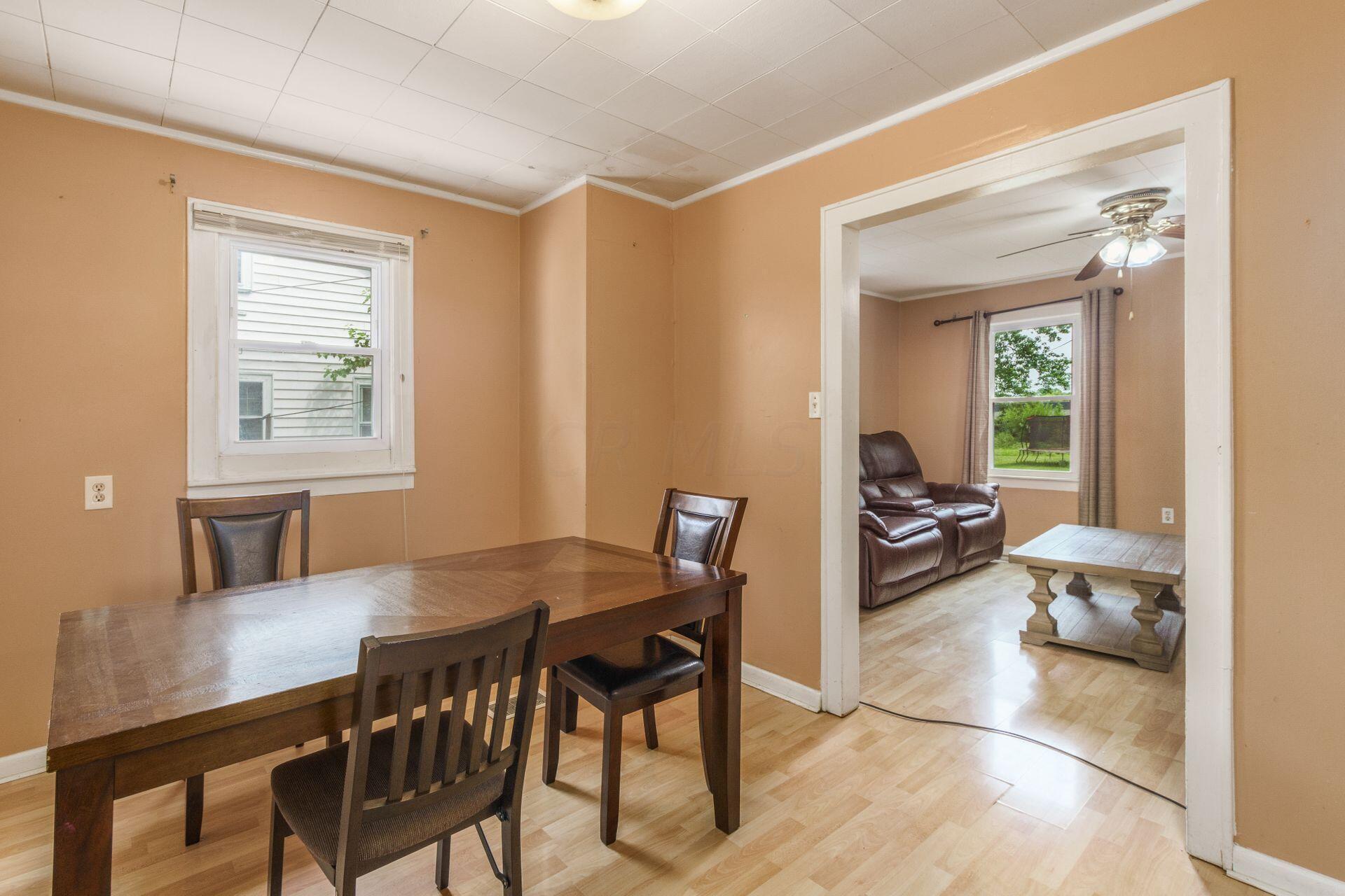 2366 Brooklyn Road Columbus, OH 43231 - Photo 5 of 17 Dining Room