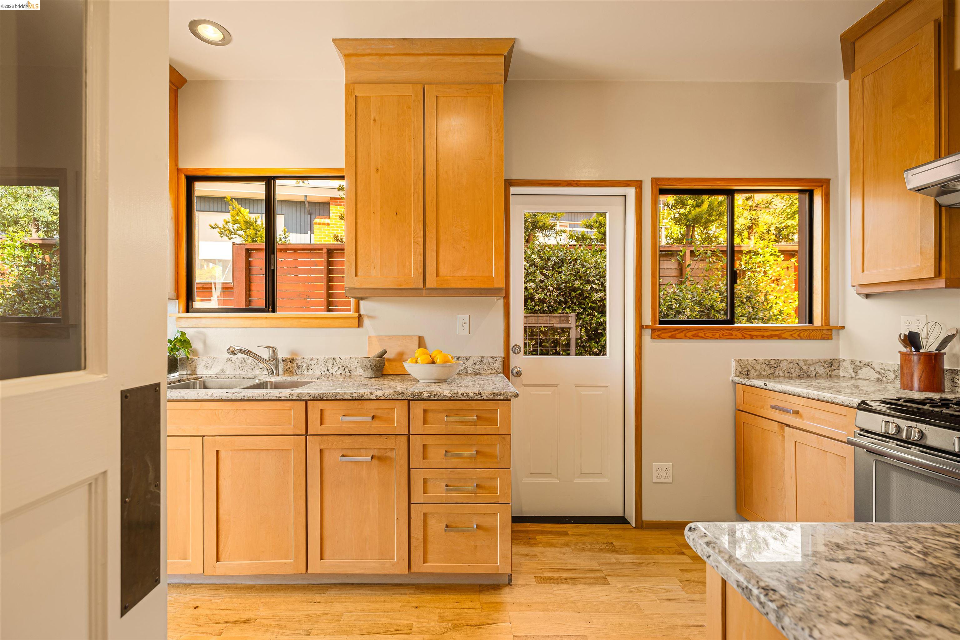 64 Colorado Avenue Berkeley, CA 94707 - Photo 21 of 93