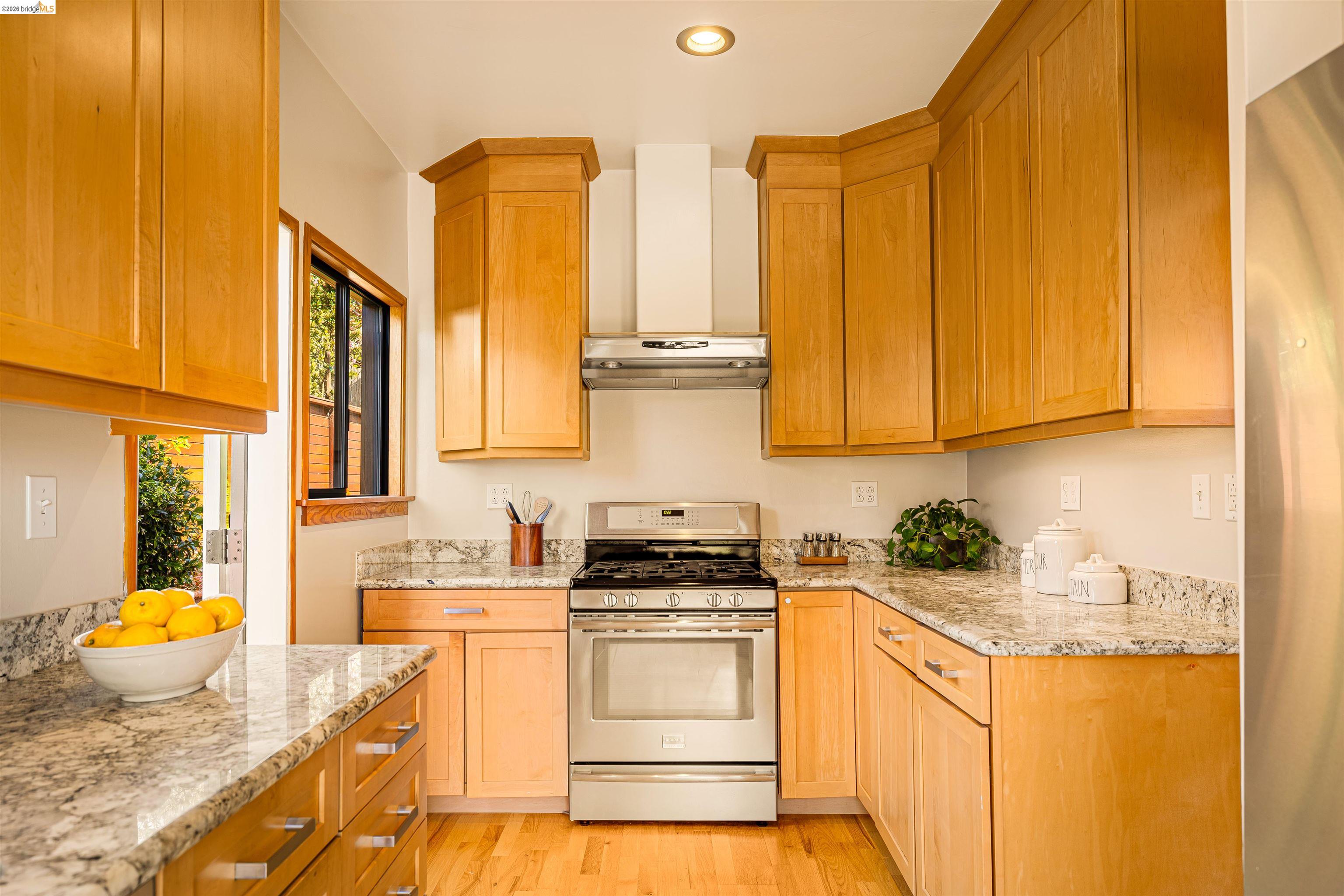 64 Colorado Avenue Berkeley, CA 94707 - Photo 23 of 93