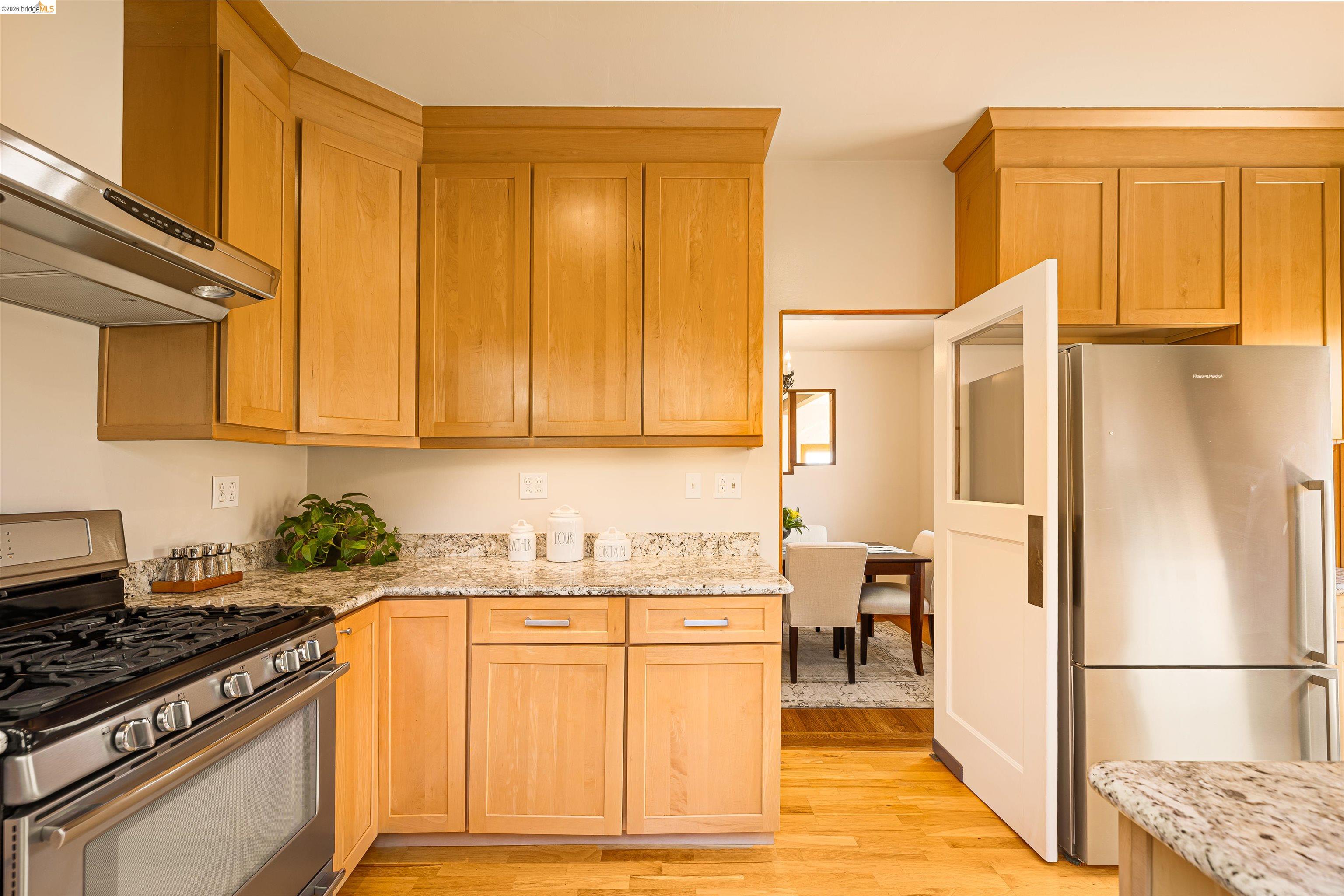 64 Colorado Avenue Berkeley, CA 94707 - Photo 24 of 93