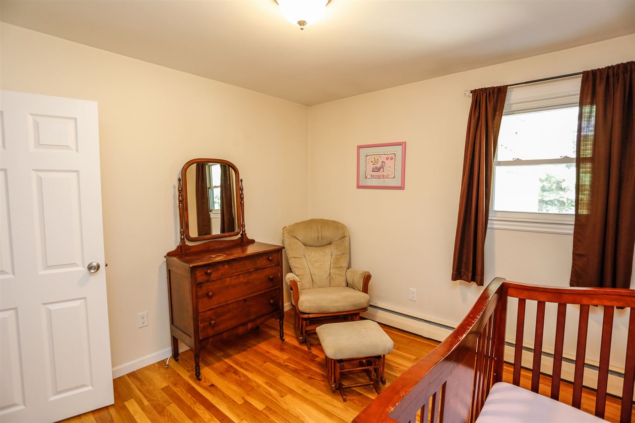 2087 River Road Manchester, NH 03104 - Photo 13 of 23
