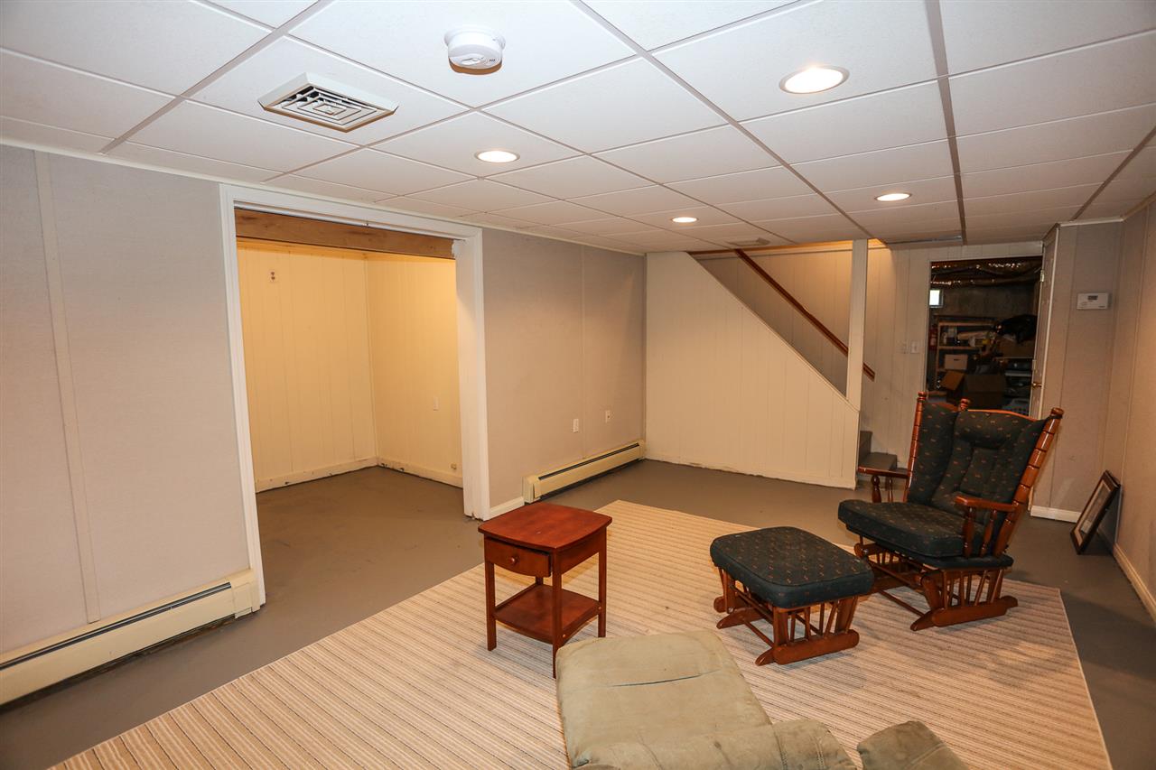 2087 River Road Manchester, NH 03104 - Photo 20 of 23