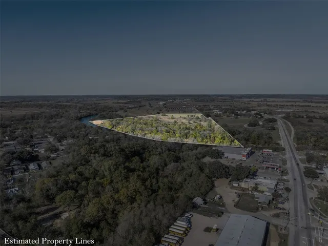 $1,850,000 | 665 Sh 230 Loop, Smithville, TX 78957