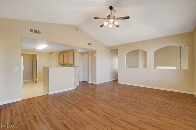 $1,600 | 9975 Peace Way, Unit 2025, Las Vegas, NV 89147