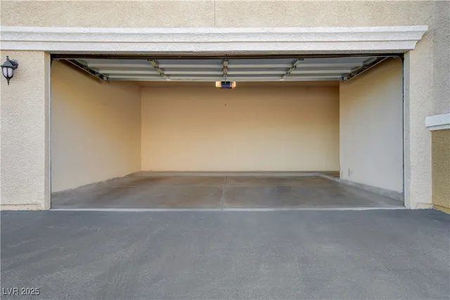 $1,600 | 9975 Peace Way, Unit 2025, Las Vegas, NV 89147