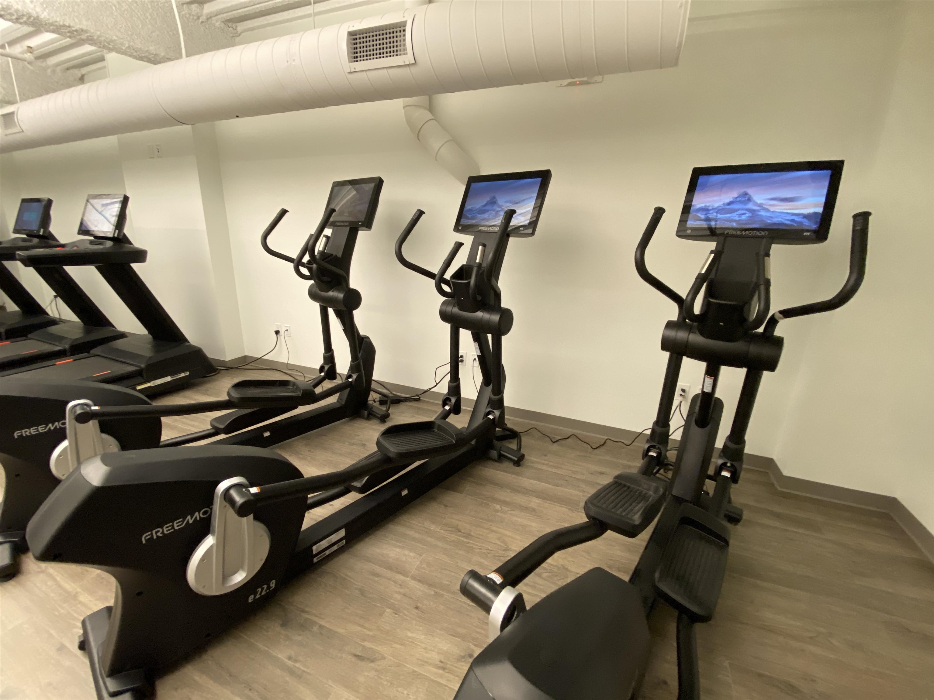 4 Martin Street, Unit 13 Derry, NH 03038 - Photo 28 of 32