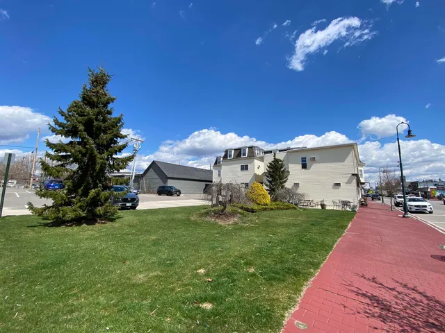 $1,773 | 4 Martin Street, Unit 13, Derry, NH 03038