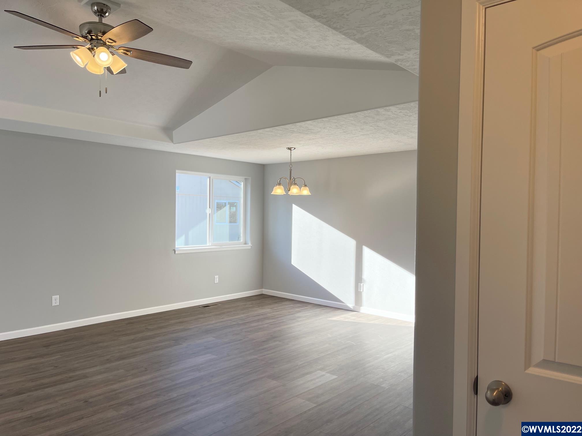 1250 Southwest Hop Street Albany, OR 97321 - Photo 3 of 34 Gallery Image 3