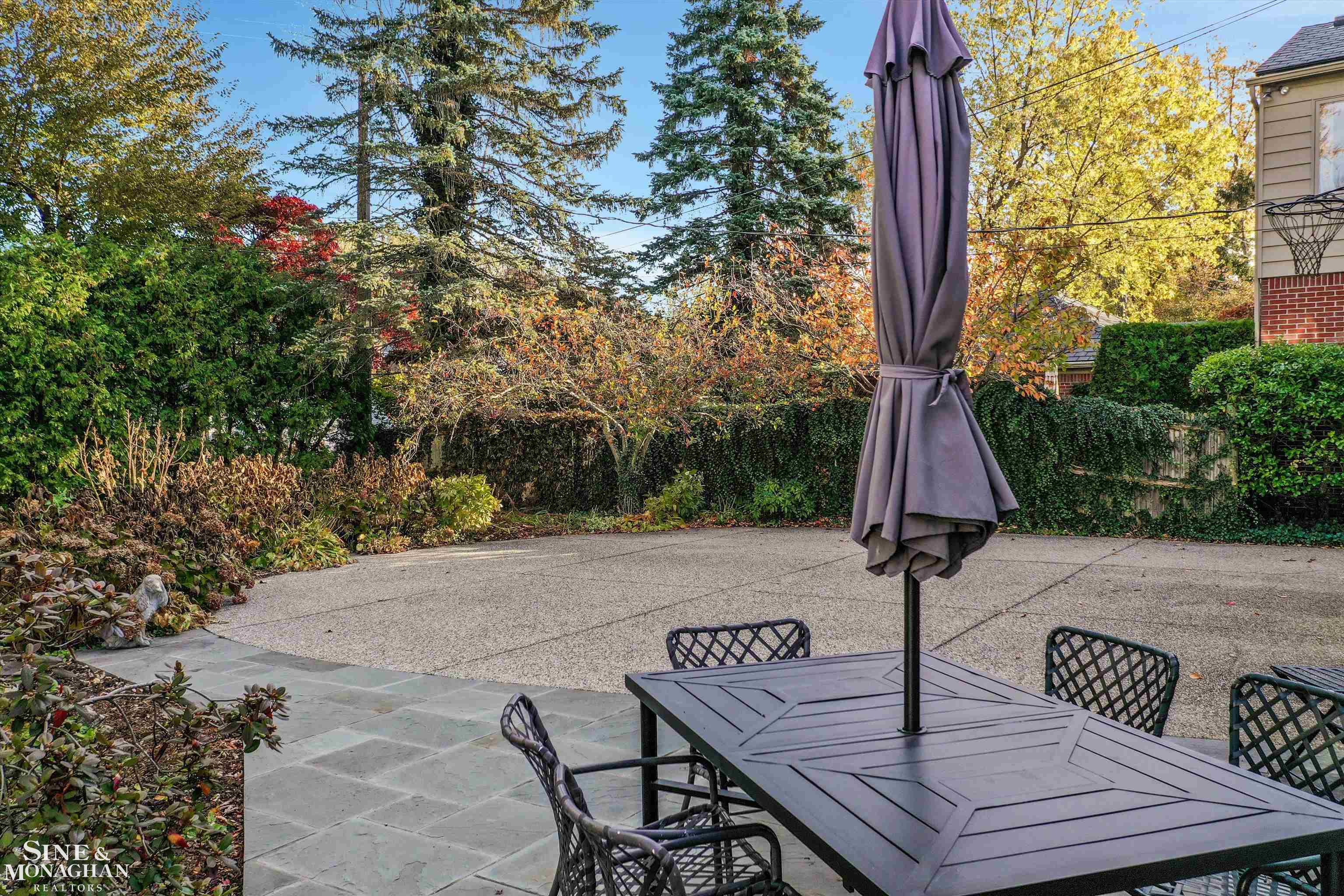 274 Lewiston Road Grosse Pointe Farms, MI 48236 - Photo 44 of 55