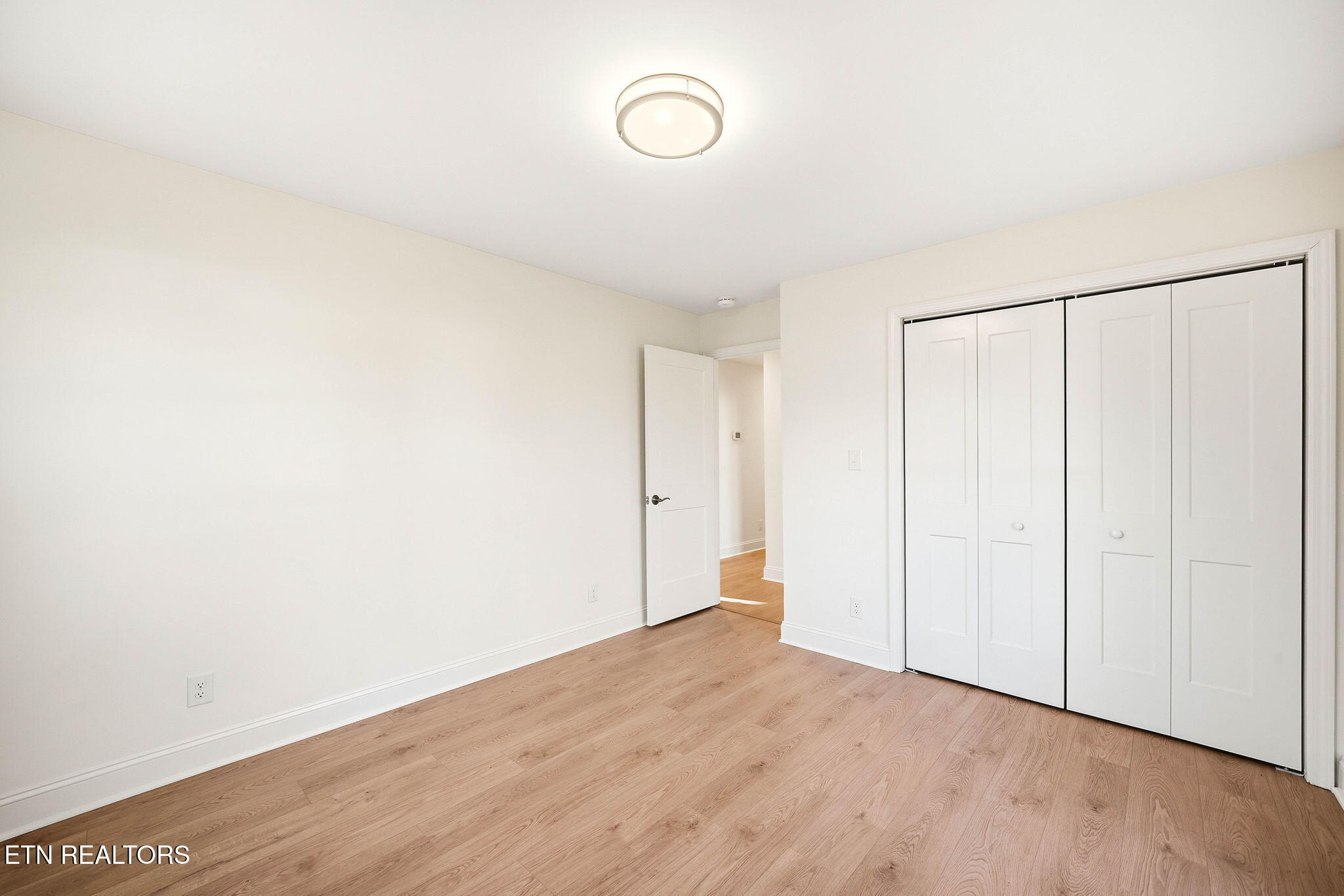 1057 West Outer Drive Oak Ridge, TN 37830 - Photo 20 of 47 bedroom 3