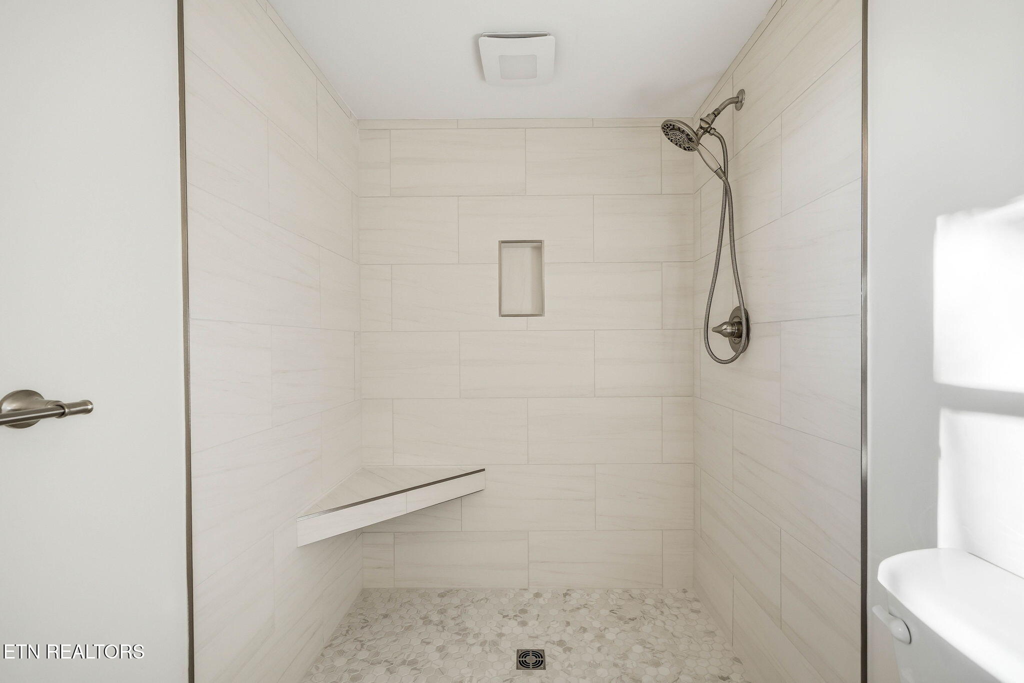 1057 West Outer Drive Oak Ridge, TN 37830 - Photo 27 of 47 walk in shower