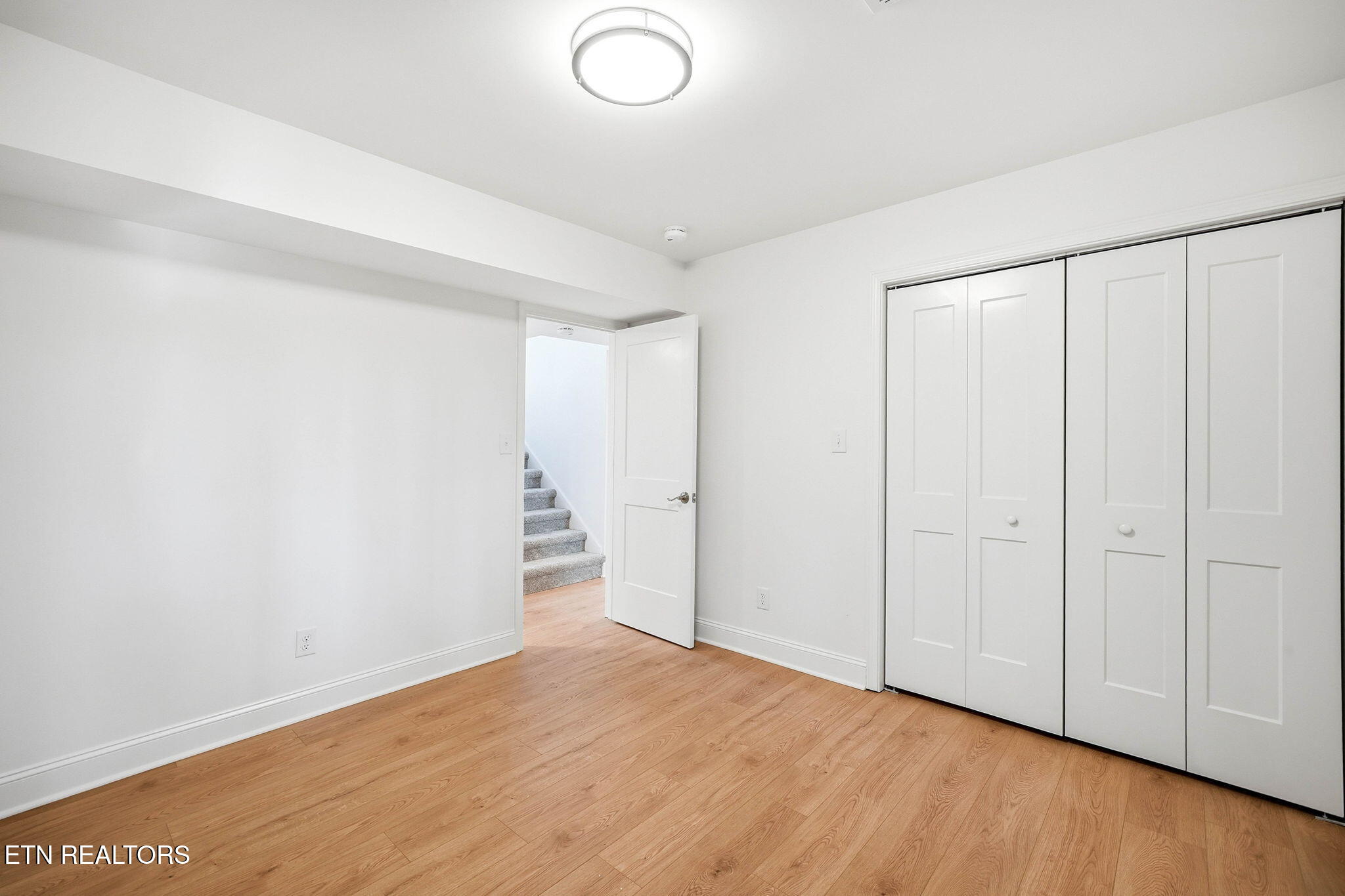 1057 West Outer Drive Oak Ridge, TN 37830 - Photo 34 of 47 bedroom 4