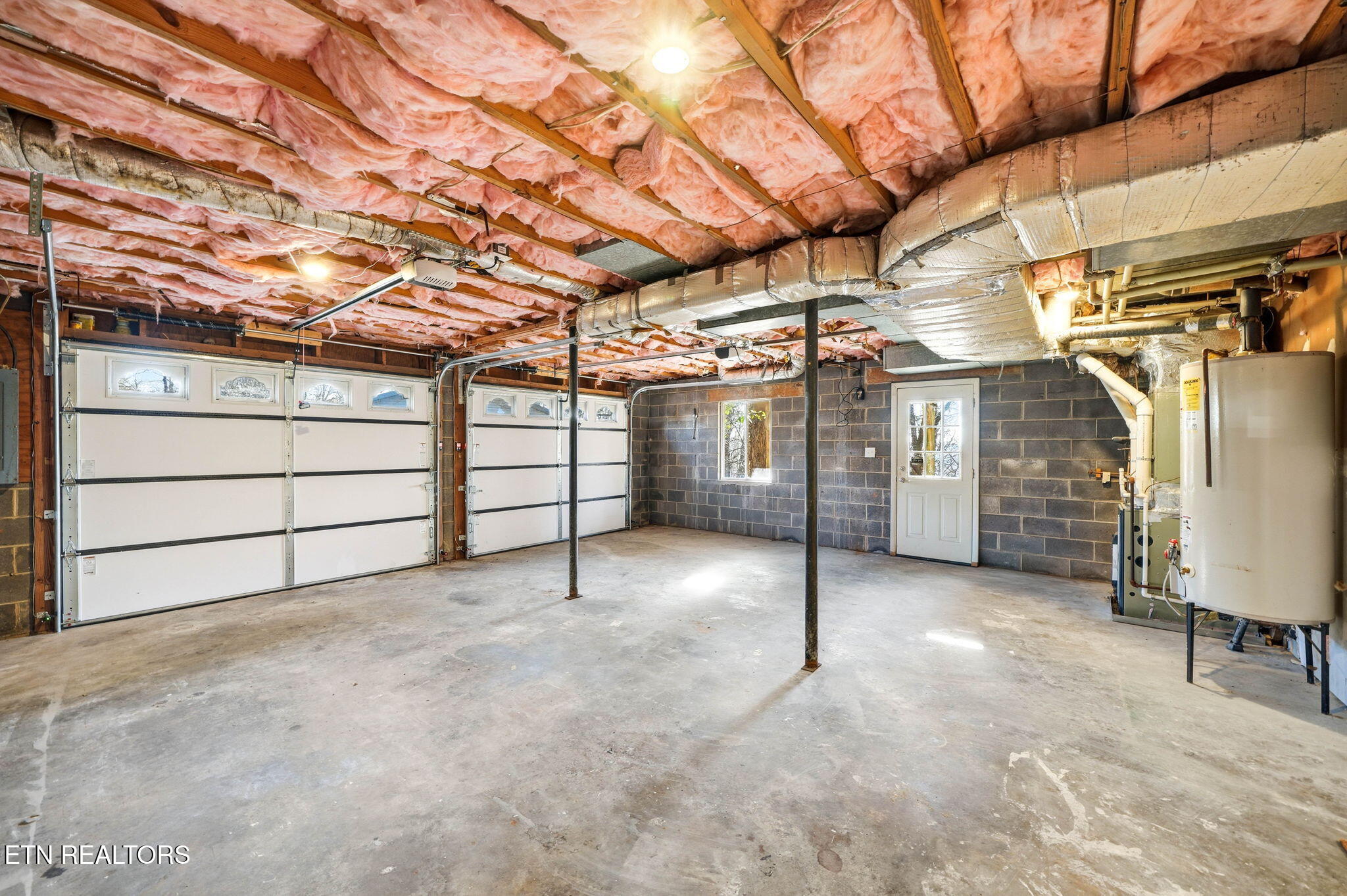 1057 West Outer Drive Oak Ridge, TN 37830 - Photo 43 of 47 lower level garage