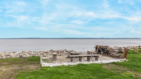$869,000 | N8805 Lakeshore Drive, Van Dyne, WI 54979