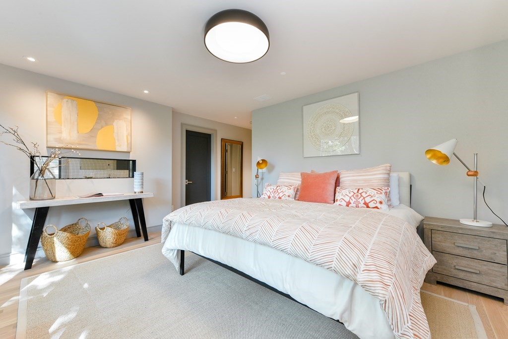 261 Upland Road Cambridge, MA 02138 - Photo 17 of 38