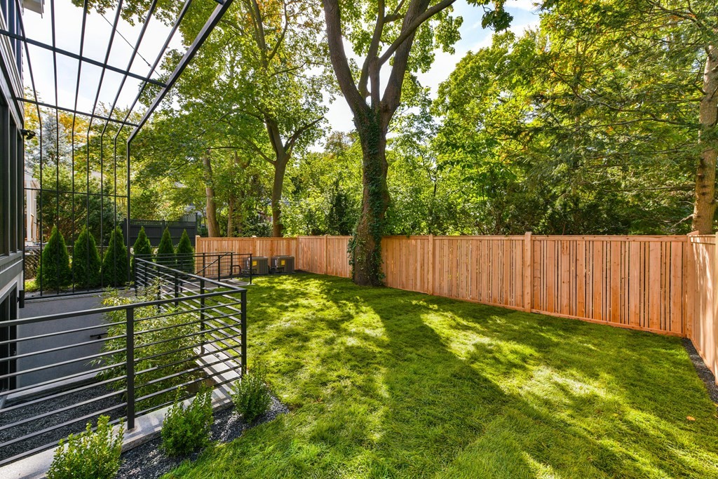 261 Upland Road Cambridge, MA 02138 - Photo 35 of 38