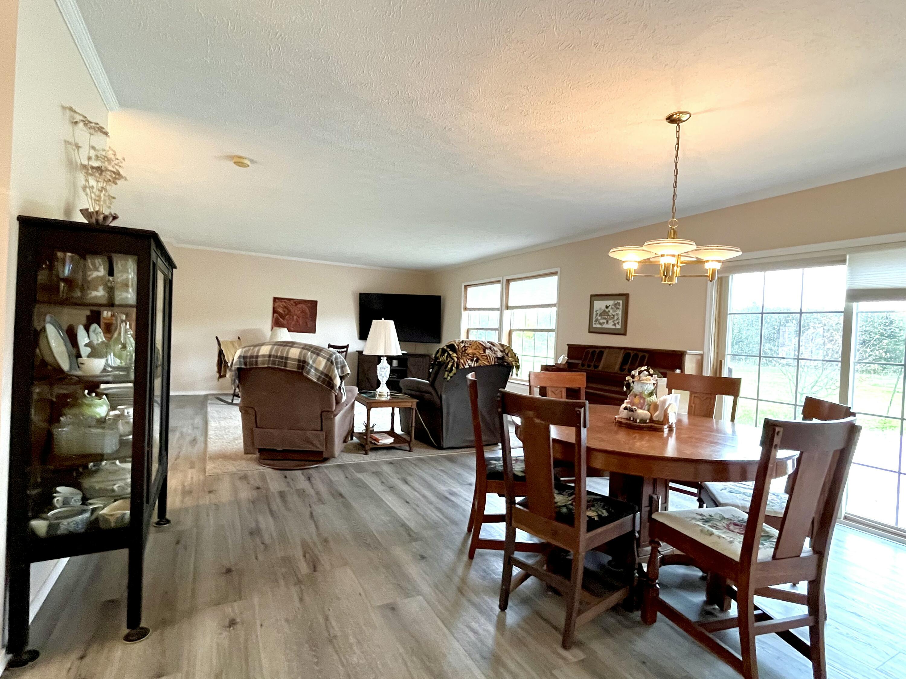 1897 Edgar Road Edmore, MI 48829 - Photo 11 of 35 IMG_8259