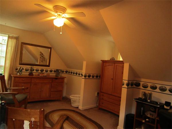 40 Pickering Road Blackstone, MA 01504 - Photo 8 of 17 Gallery Image 8
