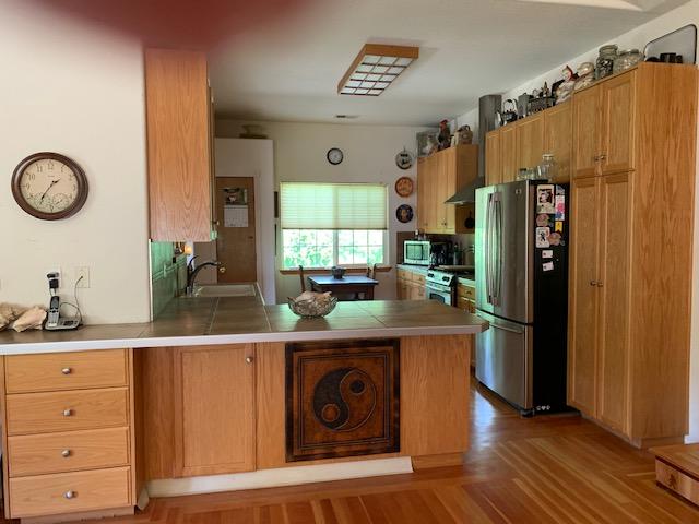 71 Fir Street Benbow, CA 95542 - Photo 9 of 14 Kitchen view 2
