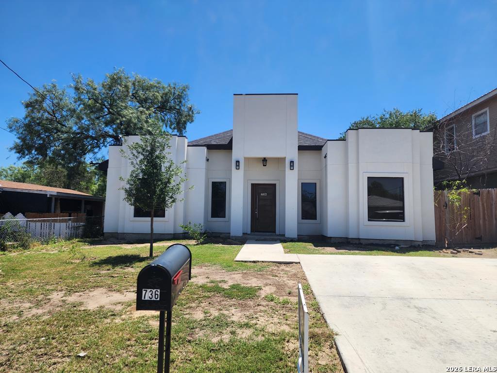 736 Trinity Street Eagle Pass, TX 78852 - Photo 33 of 34