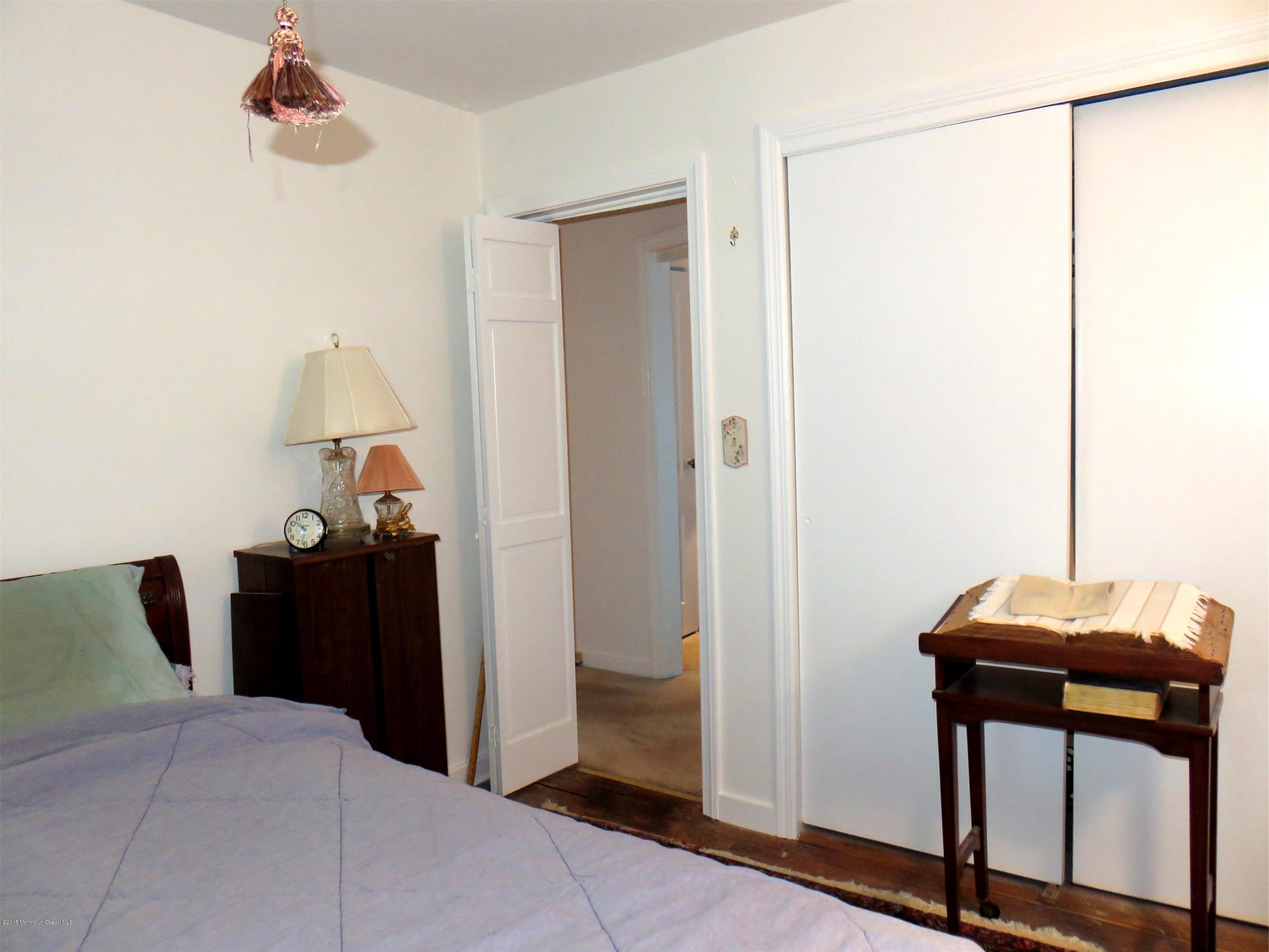 30 Pinckney Road, Unit B Red Bank, NJ 07701 - Photo 9 of 30 IMG_0674