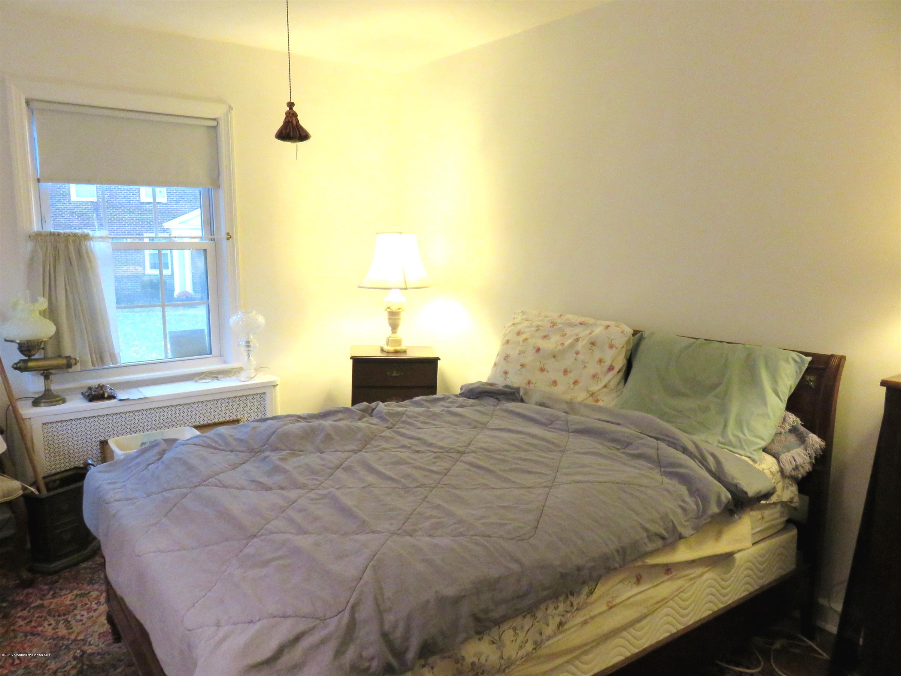 30 Pinckney Road, Unit B Red Bank, NJ 07701 - Photo 10 of 30 IMG_0676