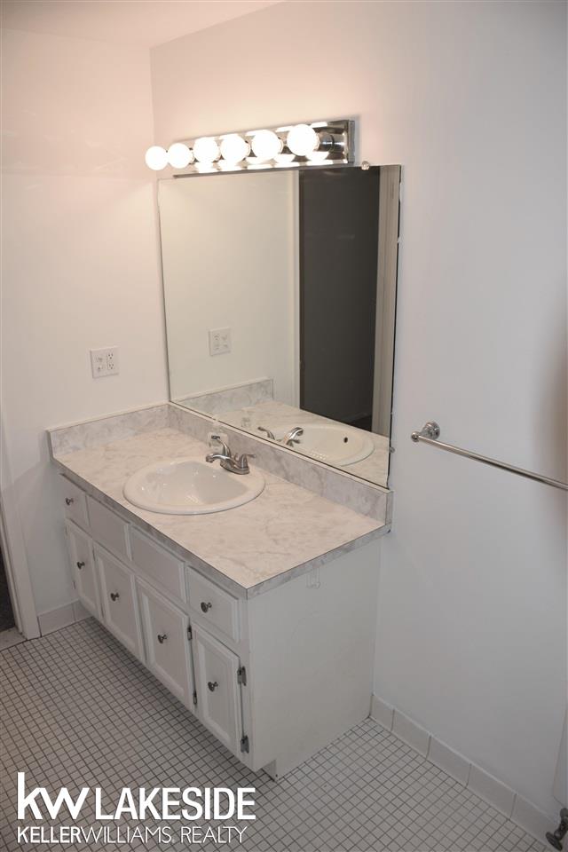 31064 Richert Street Fraser, MI 48026 - Photo 11 of 14 50040537-10.JPG