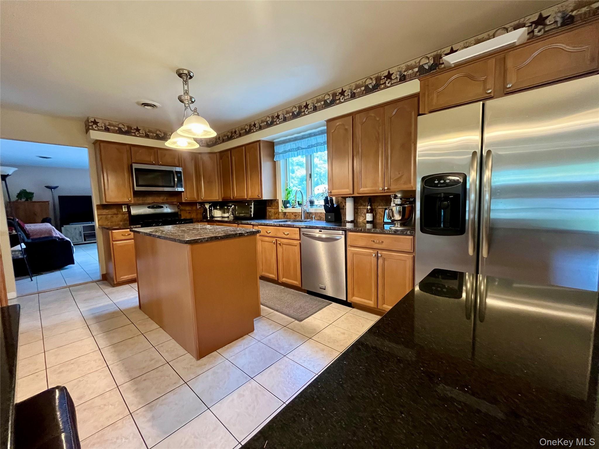 334 Greeves Road New Hampton, NY 10958 - Photo 7 of 49