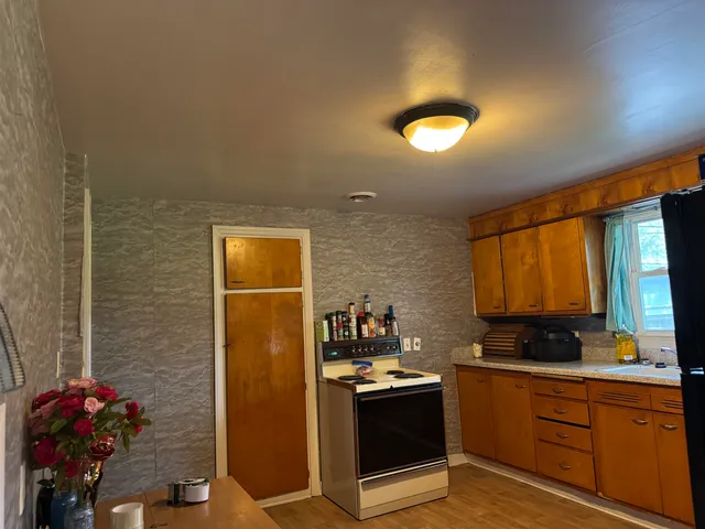 $219,000 | 1816 17th Avenue, Monroe, WI 53566