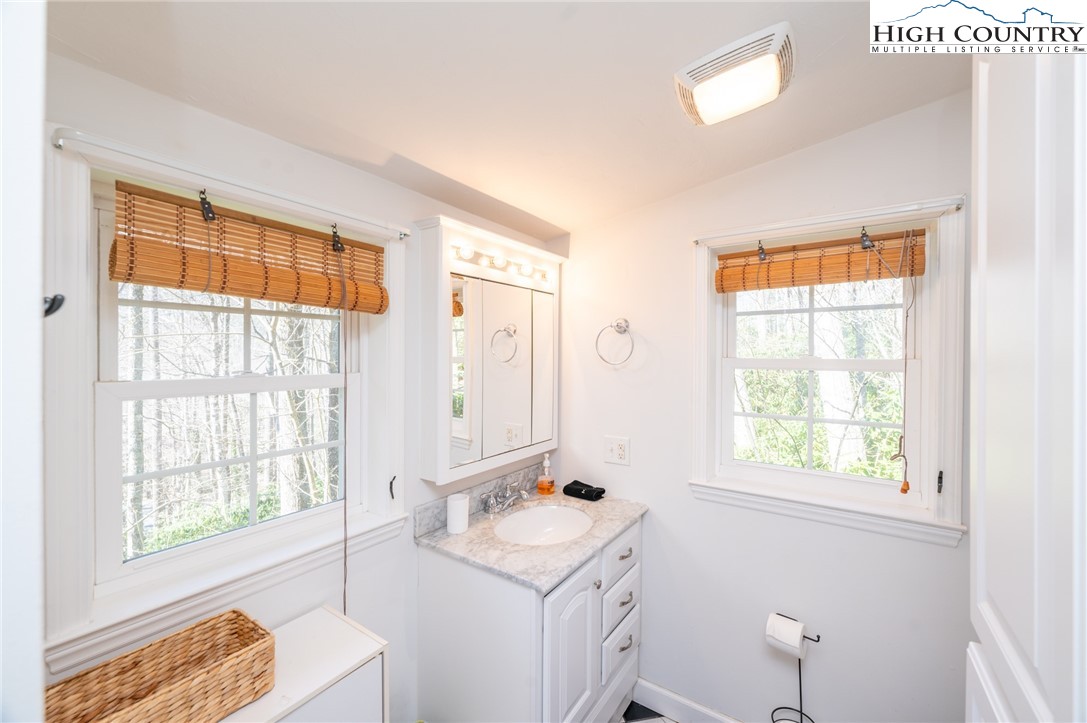 164 Fox Den Road Blowing Rock, NC 28605 - Photo 24 of 49 Gallery Image 24