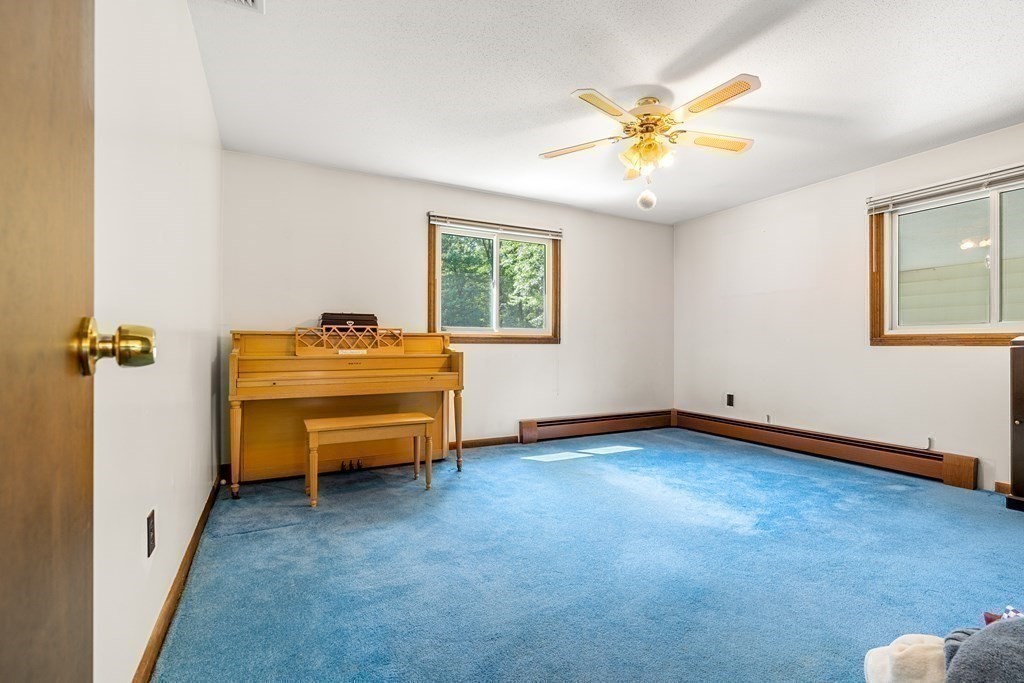 10 Lawrence Road Tyngsborough, MA 01879 - Photo 11 of 23 Gallery Image 11