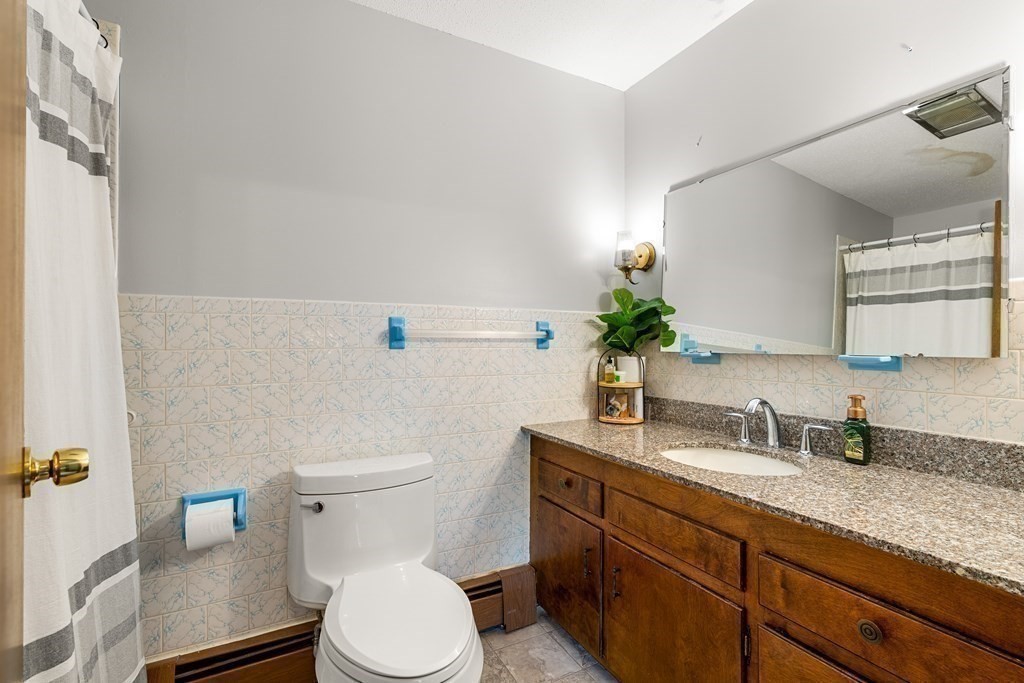 10 Lawrence Road Tyngsborough, MA 01879 - Photo 14 of 23 Gallery Image 14