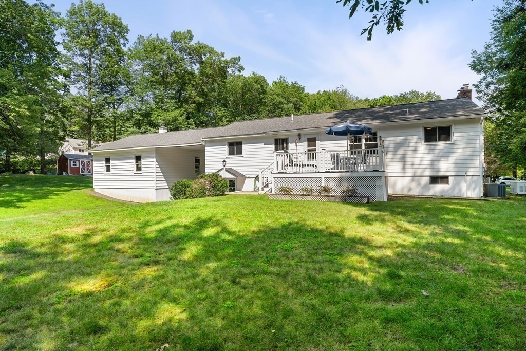 10 Lawrence Road Tyngsborough, MA 01879 - Photo 21 of 23 Gallery Image 21
