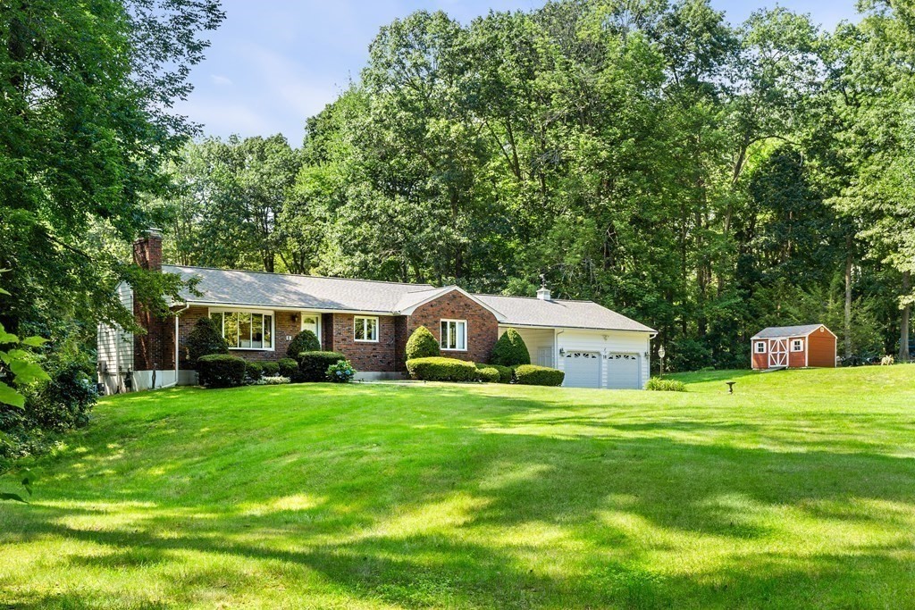 10 Lawrence Road Tyngsborough, MA 01879 - Photo 22 of 23 Gallery Image 22