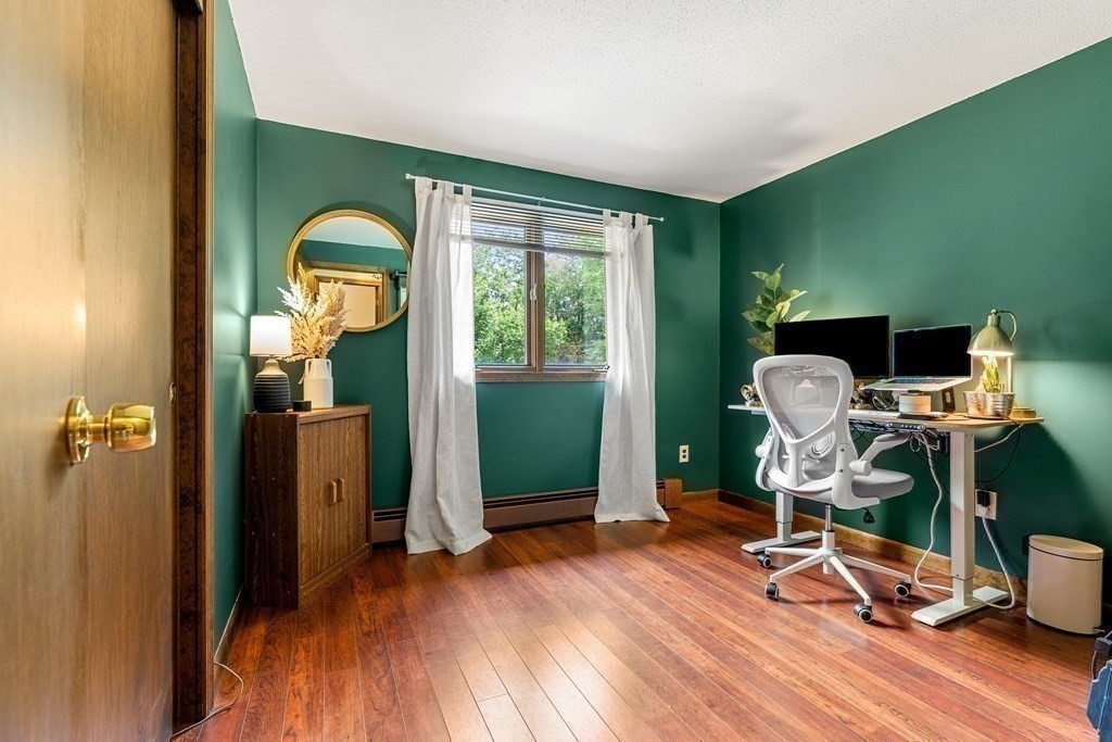 10 Lawrence Road Tyngsborough, MA 01879 - Photo 10 of 23 Gallery Image 10