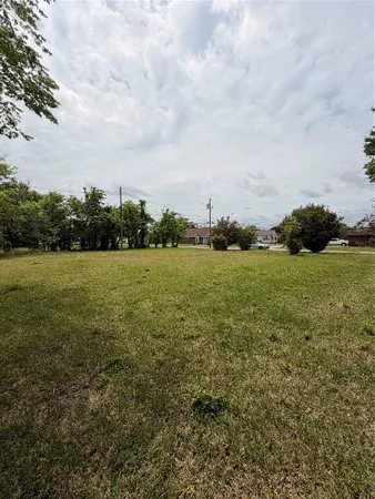 $15,000 | 2151 St Anthony Street, Beaumont, TX 77701