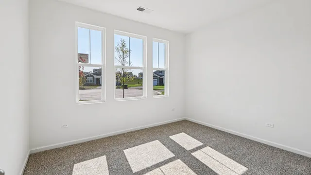 $464,990 | 1228 Wild Tulip Circle, Bartlett, IL 60103