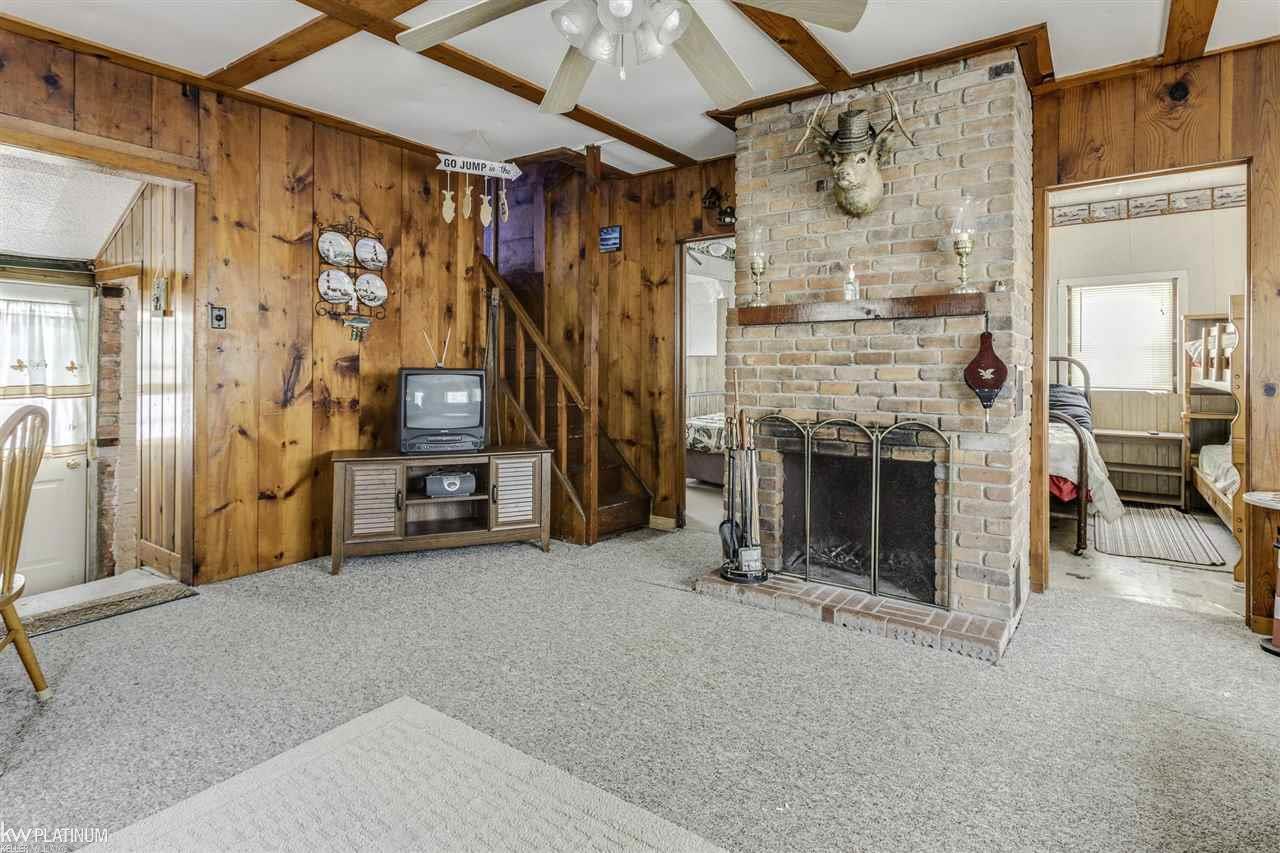 6337 Lakeshore Road Lexington, MI 48450 - Photo 7 of 16