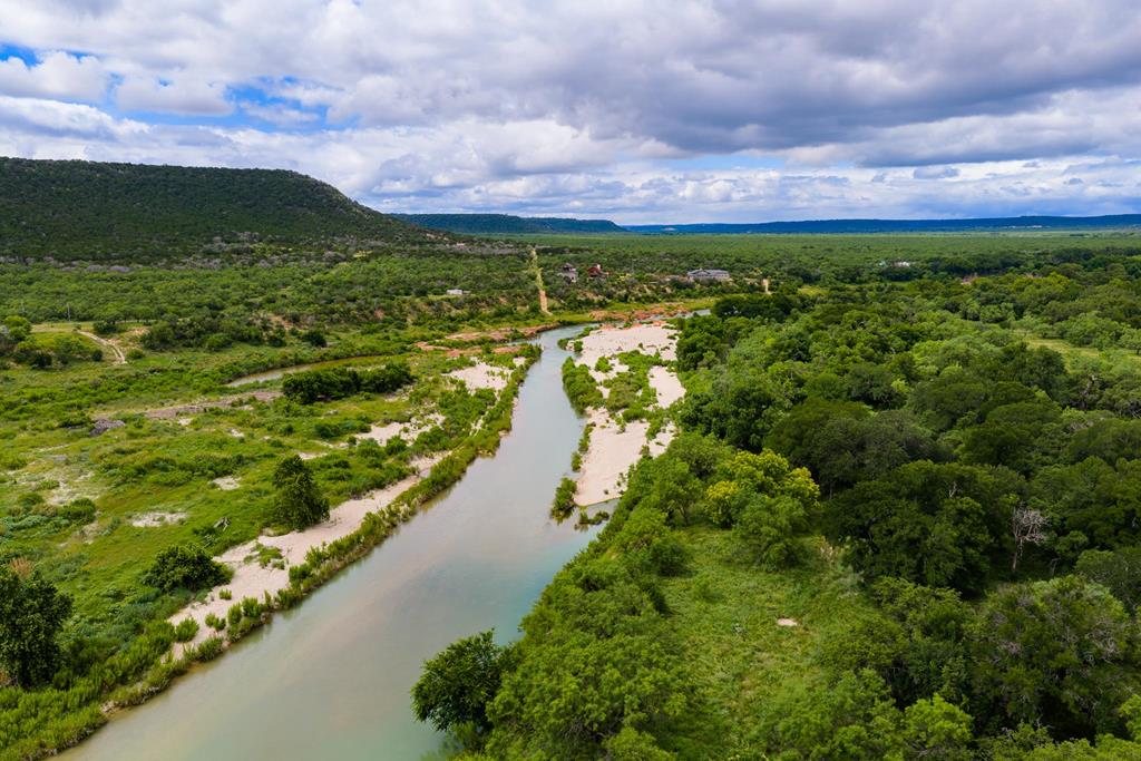 1801 Other Junction Junction, TX 76849 - Photo 12 of 63 Gallery Image 12