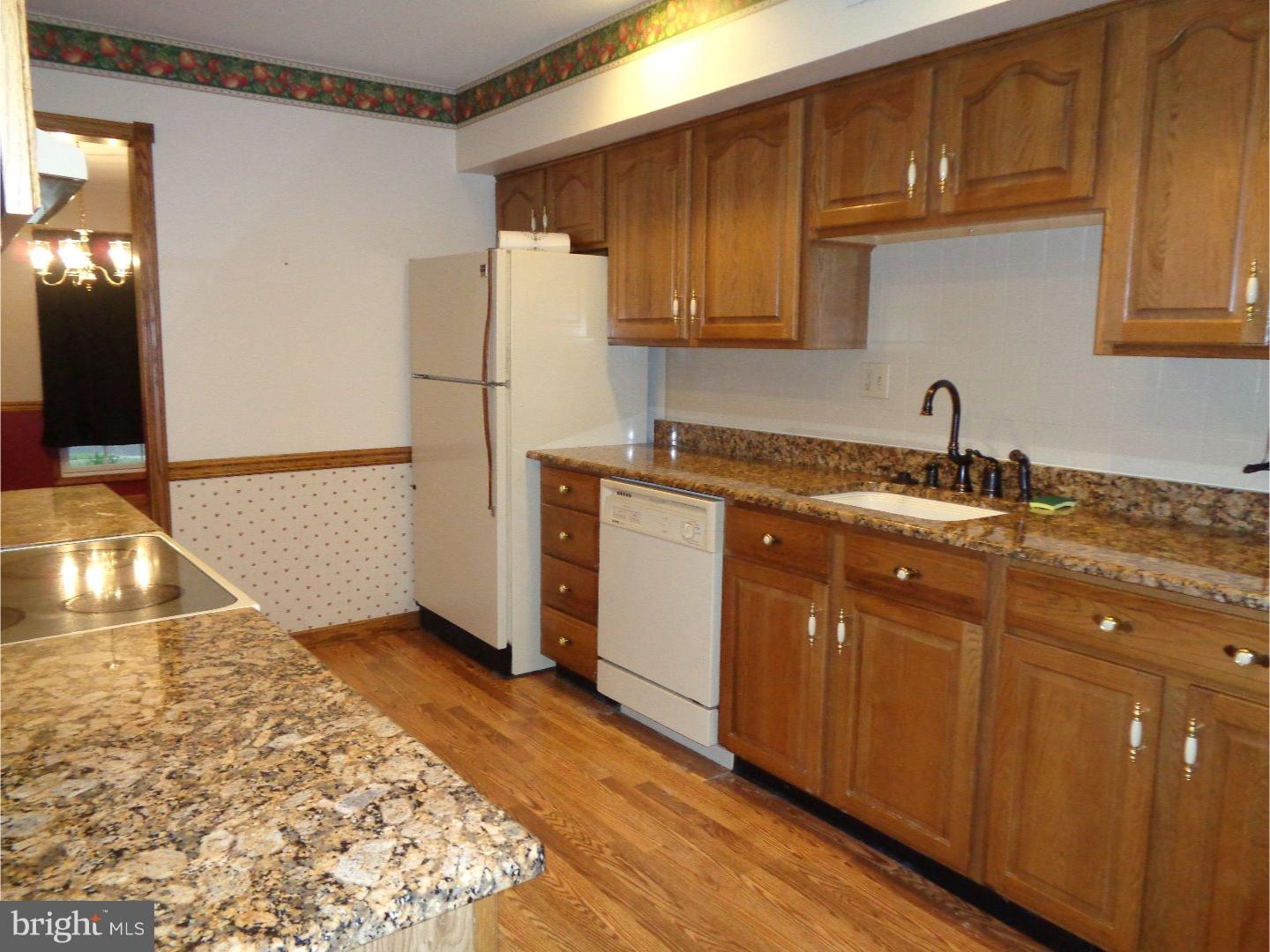 313 Balsam Road Williamstown, NJ 08094 - Photo 5 of 25 Gallery Image 5