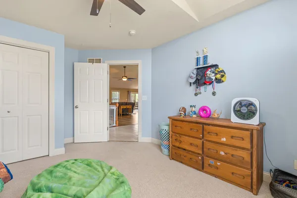 $339,900 | 14 Hidden Valley Circle, Davenport, IA 52804