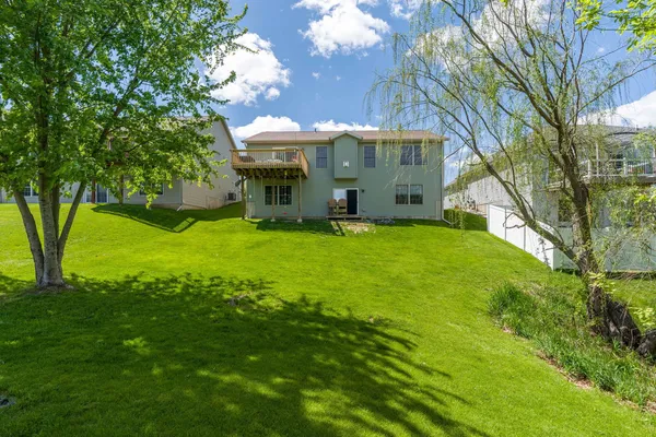 $339,900 | 14 Hidden Valley Circle, Davenport, IA 52804