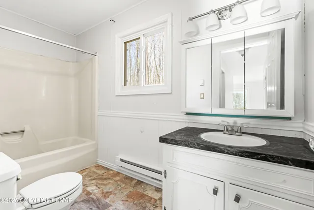 $400,000 | 113 Gross Drive East, Pocono Pines, PA 18350