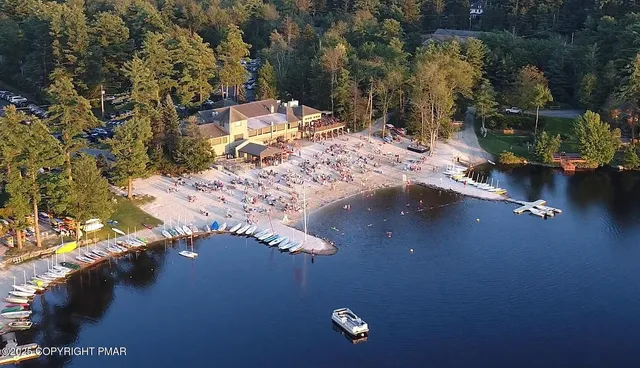 $400,000 | 113 Gross Drive East, Pocono Pines, PA 18350