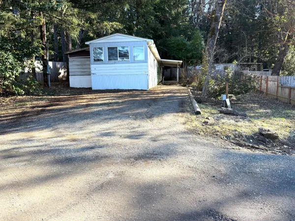 $175,000 | 105 Raymond Street, Cave Junction, OR 97523