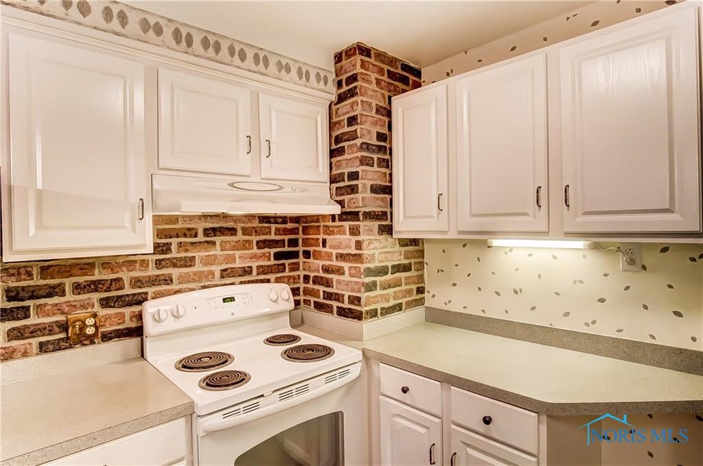 5443 Rowland Road Toledo, OH 43613 - Photo 8 of 35 Photo 8