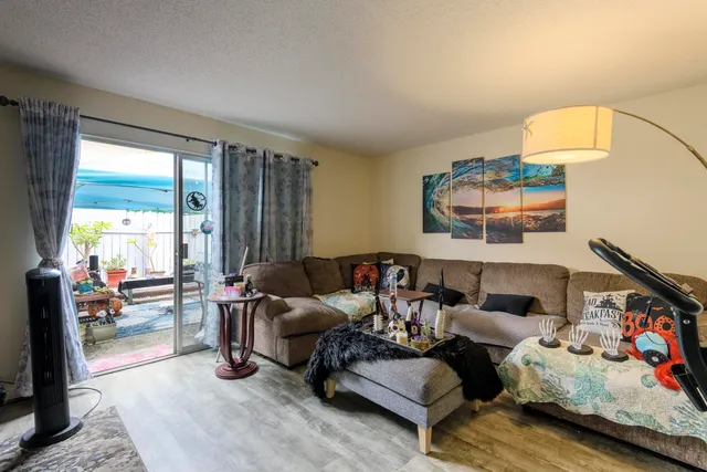 $2,500,000 | 4817 San Gordiano Avenue, Santa Barbara, CA 93111