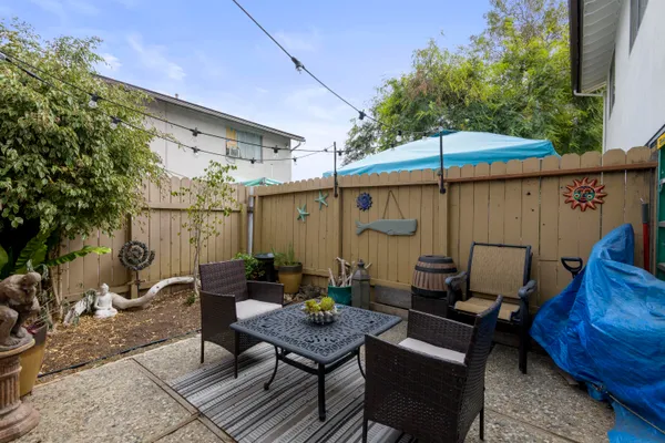 $2,400,000 | 4817 San Gordiano Avenue, Santa Barbara, CA 93111